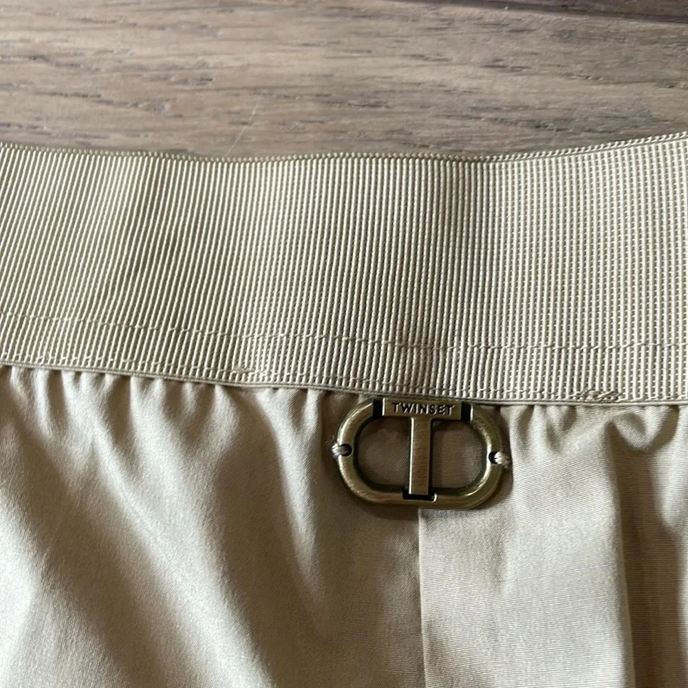 Twinset Milano Kakhi Casual Trousers Pants NWT Size 42, USA 6